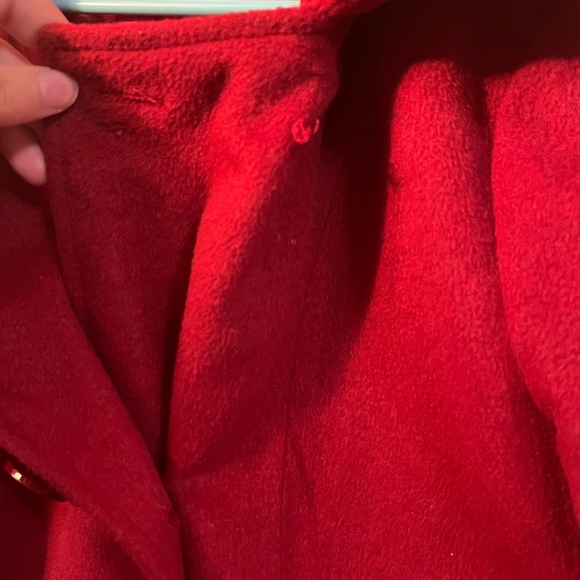 Red pleated fit and flair jacket - Picture 4 of 4